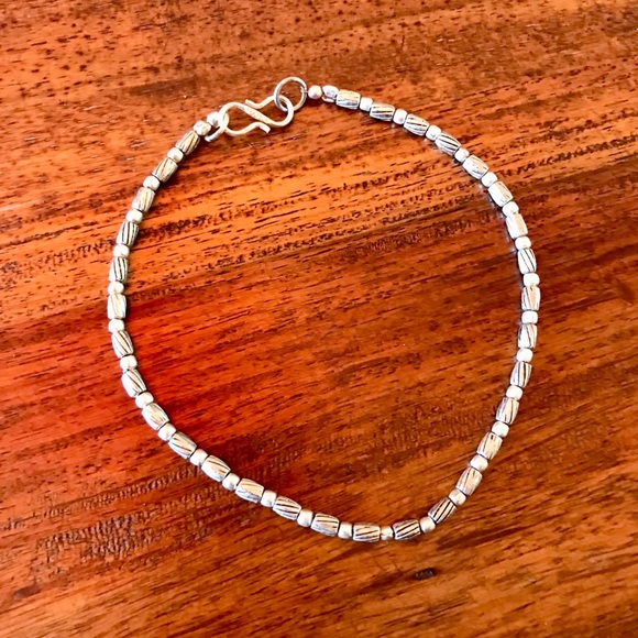 🌺 4/$20 Silver Anklet 🌺 - Picture 1 of 1